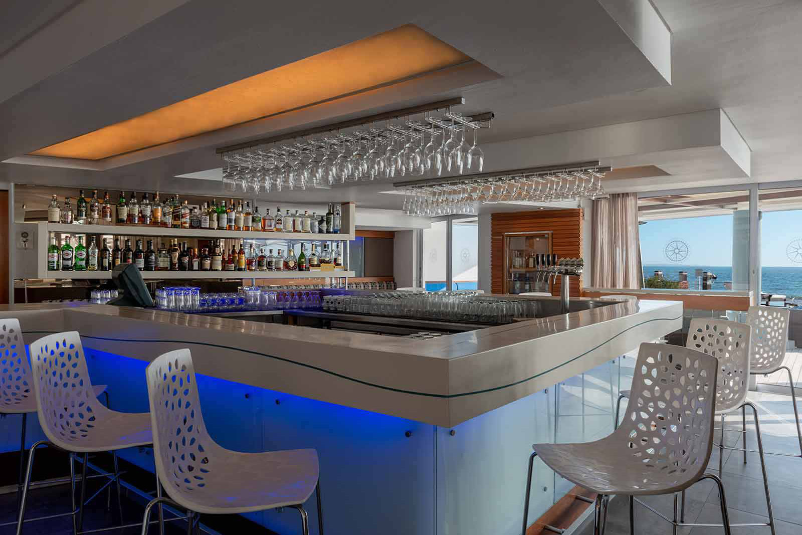 Radisson Blu Hotel bar