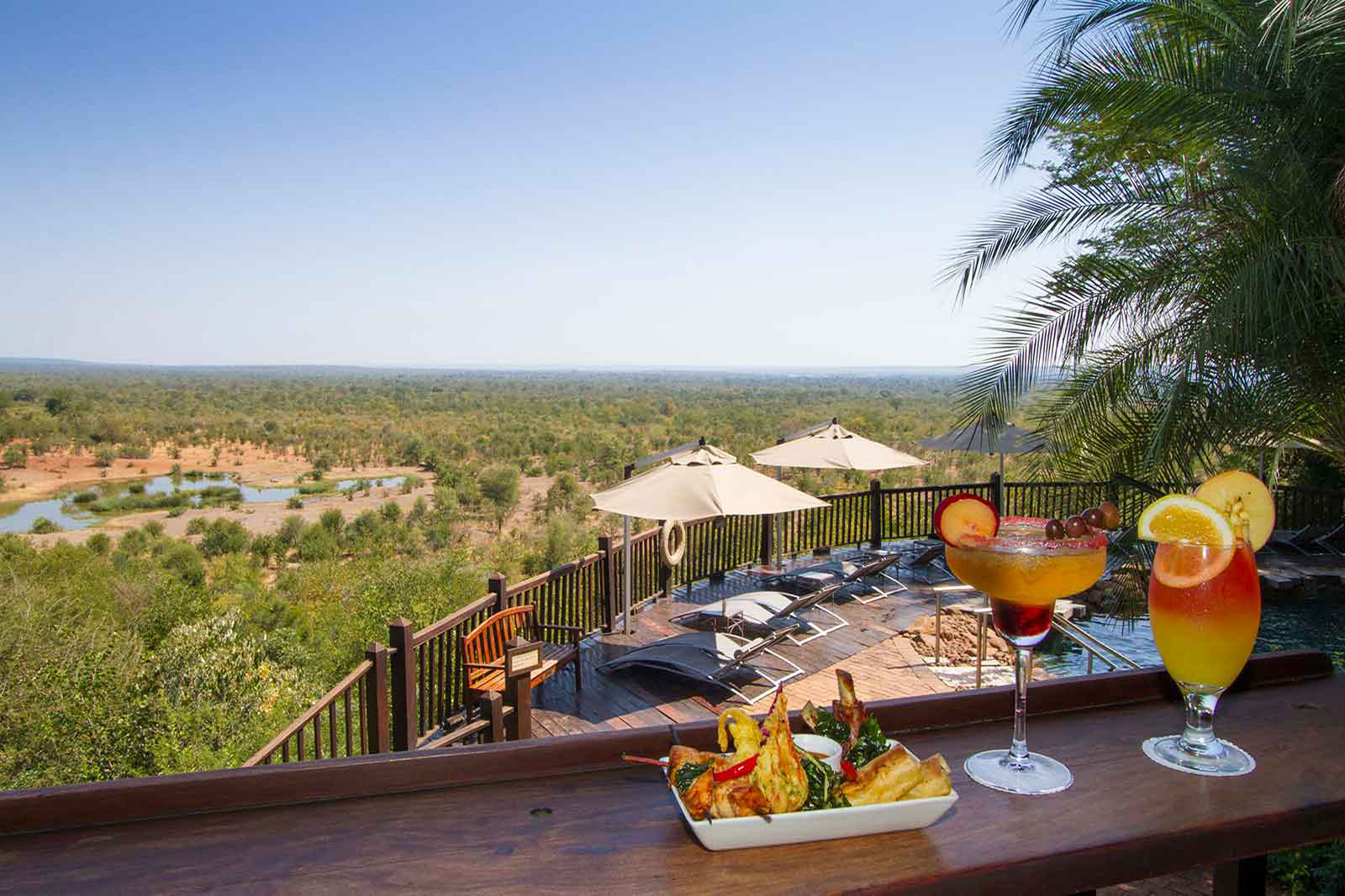 Victoria Safari Lodge deck